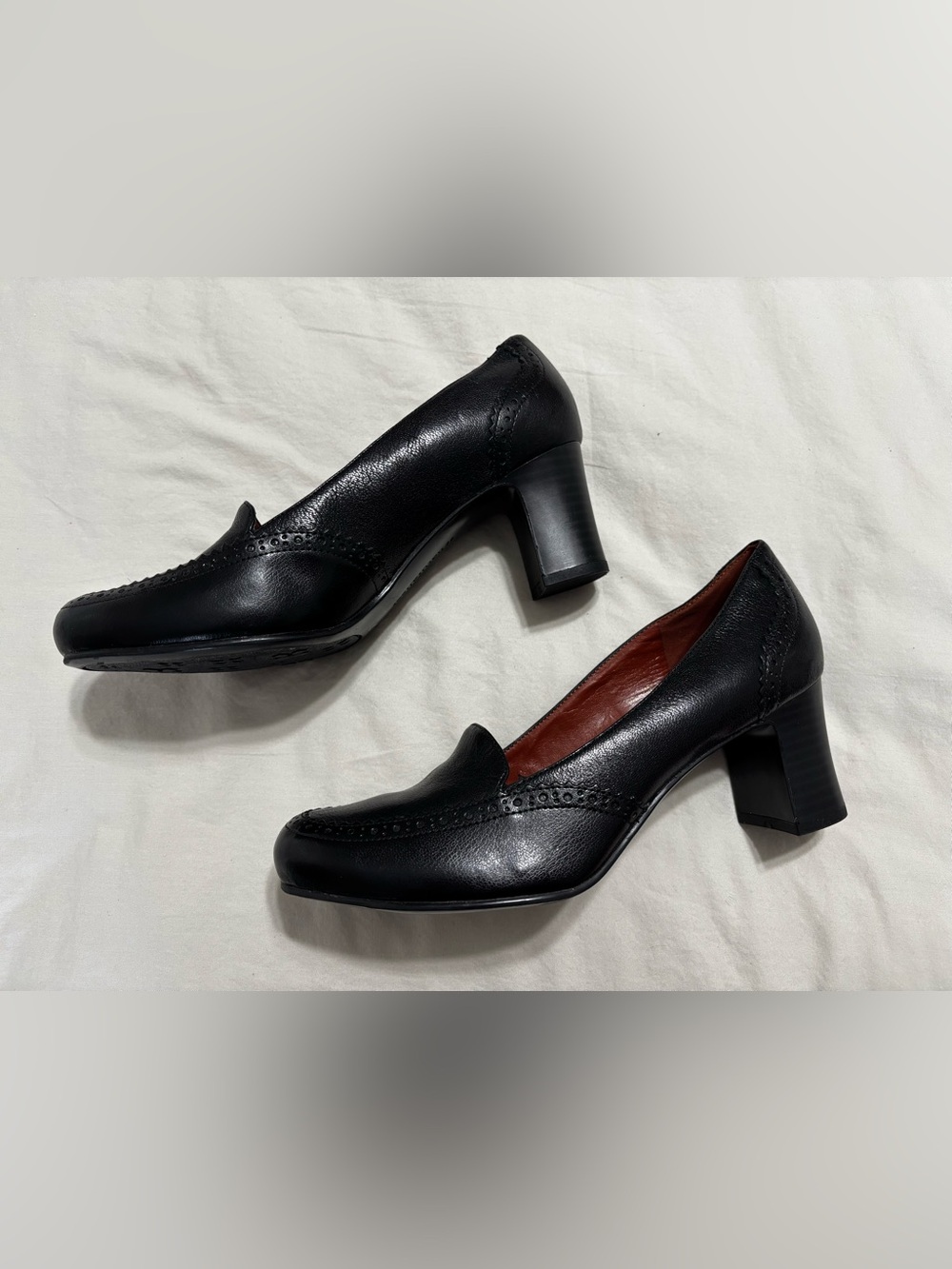 Naturalizer N5 Comfort Classic Black Leather Mid Heel Pumps - 8.5 W - Excellent